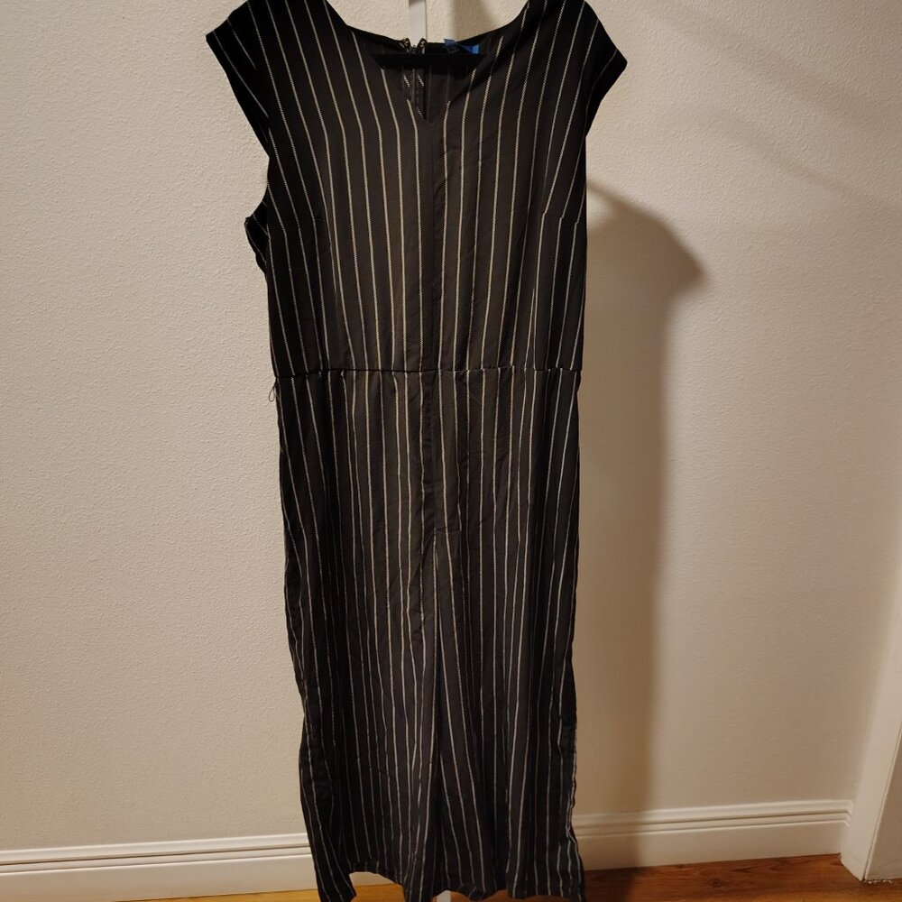 APT. 9 Tie Waist Jumpsuit Size XXL NWT Black and White Striped Sleeveless - Picture 5 of 11